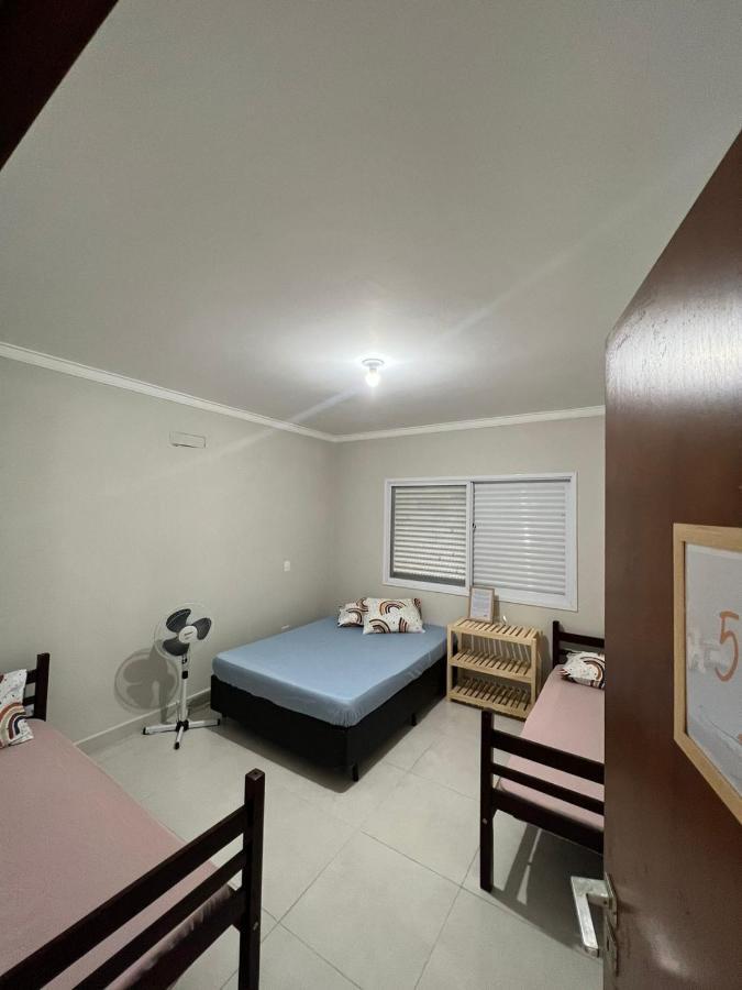Hostel Familia Castor Ітанняен Екстер'єр фото