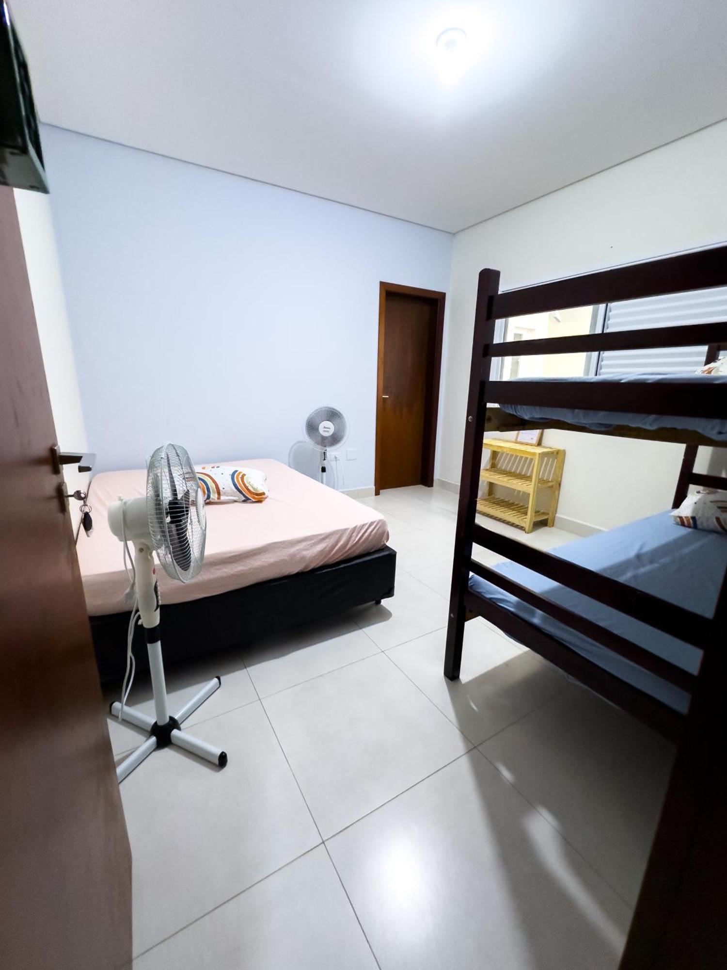 Hostel Familia Castor Ітанняен Екстер'єр фото
