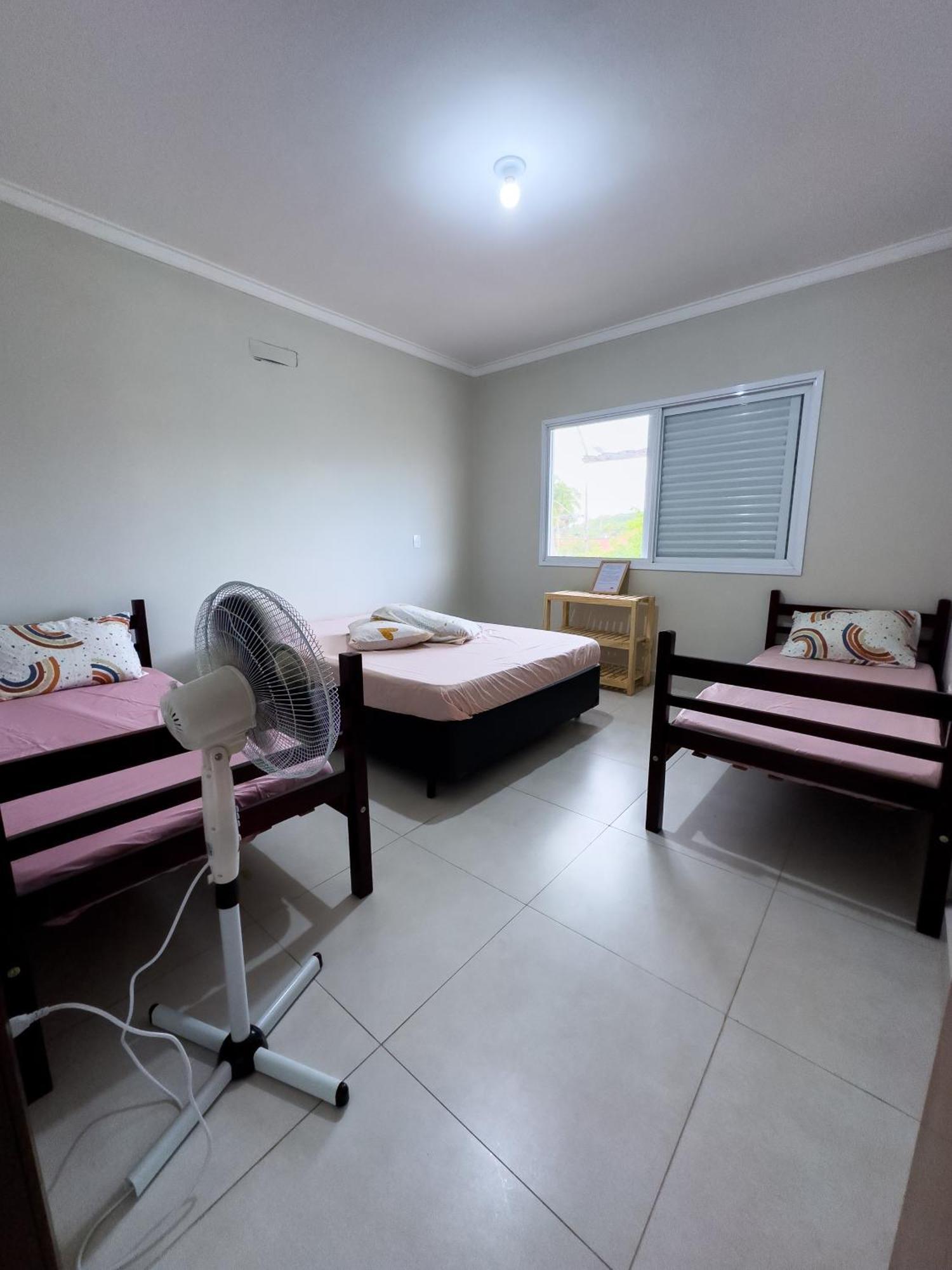 Hostel Familia Castor Ітанняен Екстер'єр фото